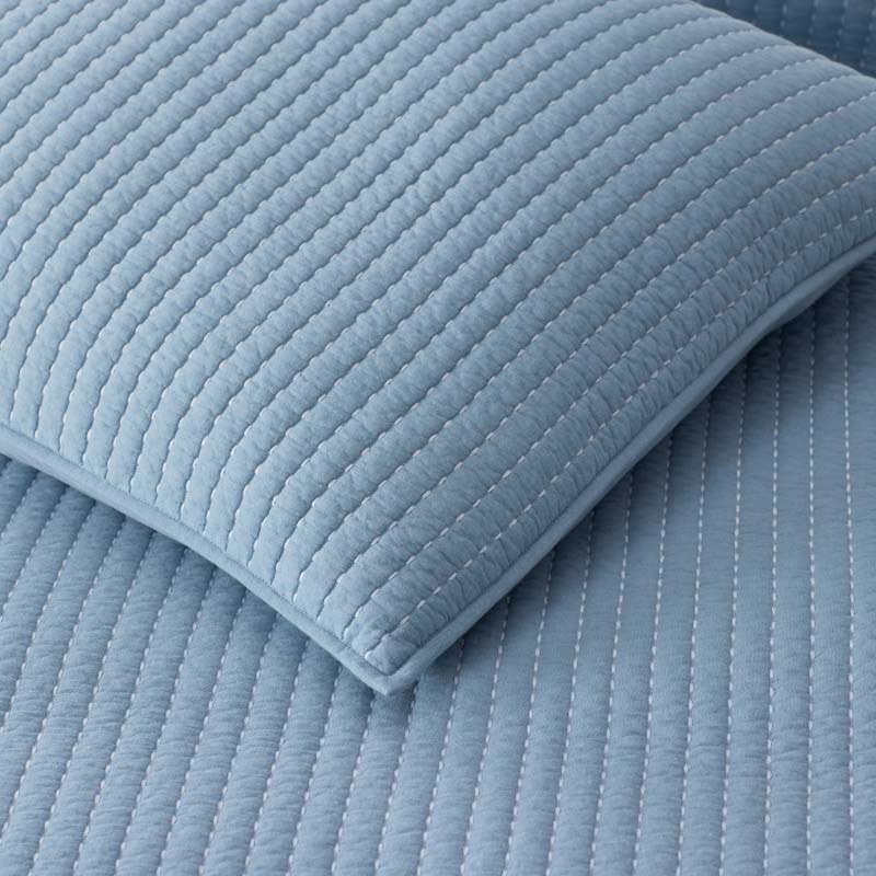 Fara Textured Kantha Quilt - Blue, Twin/Twin XL
