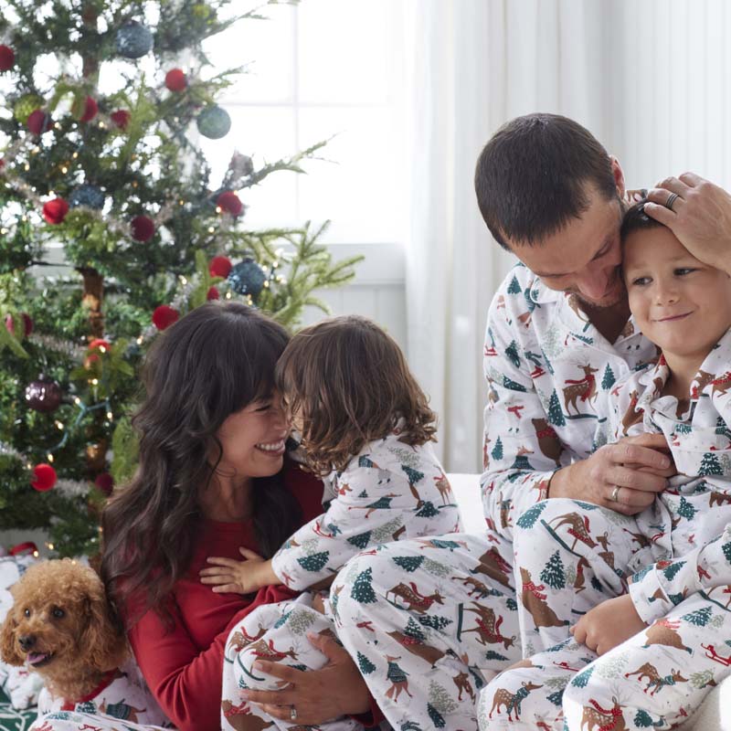 Family Flannel Women's Jogger Pants Pajama Set - Winter Skating Animals, XXXL