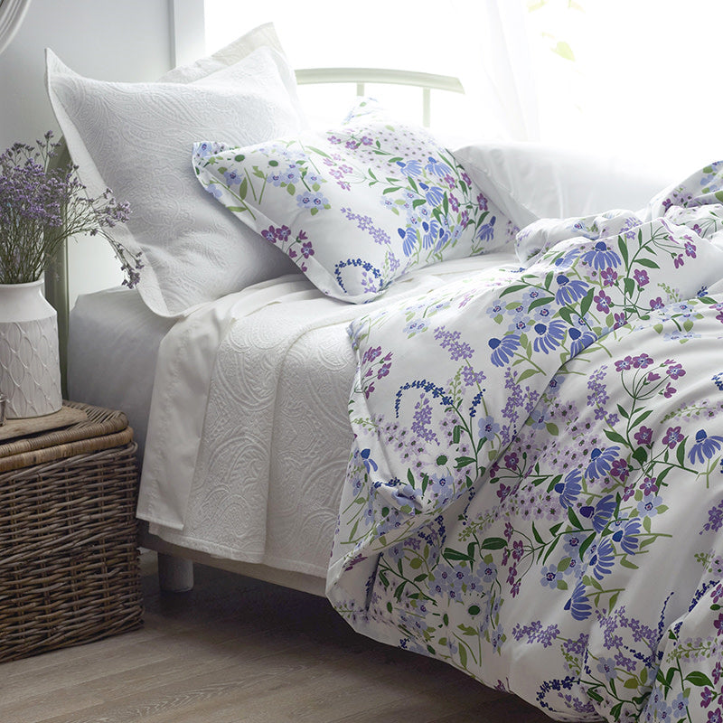 Hillcrest Cotton Matelassé Sham - White