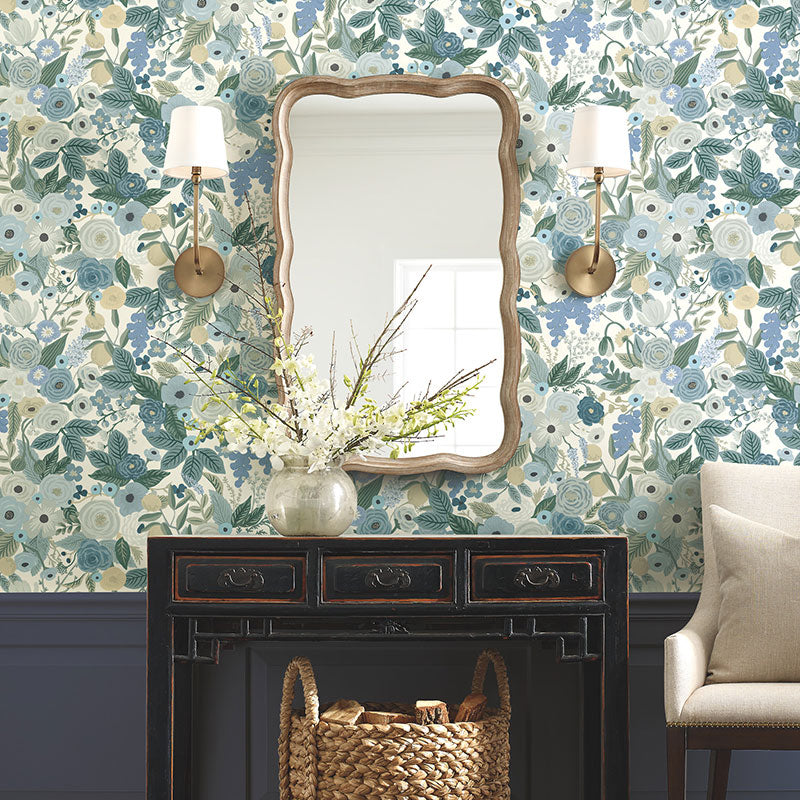 Garden Party Traditional Wallpaper - Indigo Multi, Swatch