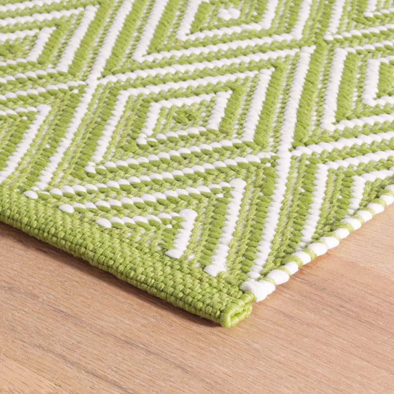 Diamond Handwoven Indoor/Outdoor Rug - Green, 6' x 9'