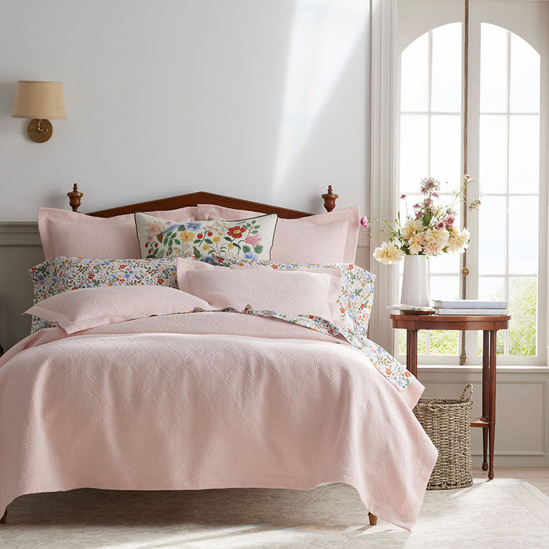 Strawberry Fields Classic Cool Cotton Percale Flat Bed Sheet - White Multi, Queen