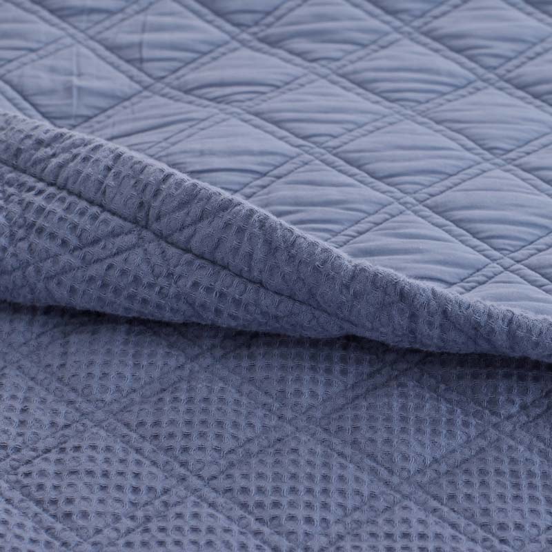 Waffle Quilt - Denim Blue, Full/Queen