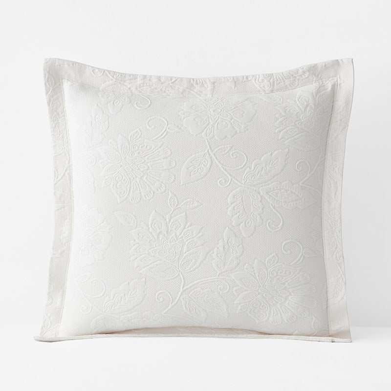 Putnam Cotton Matelassé Sham - Ivory