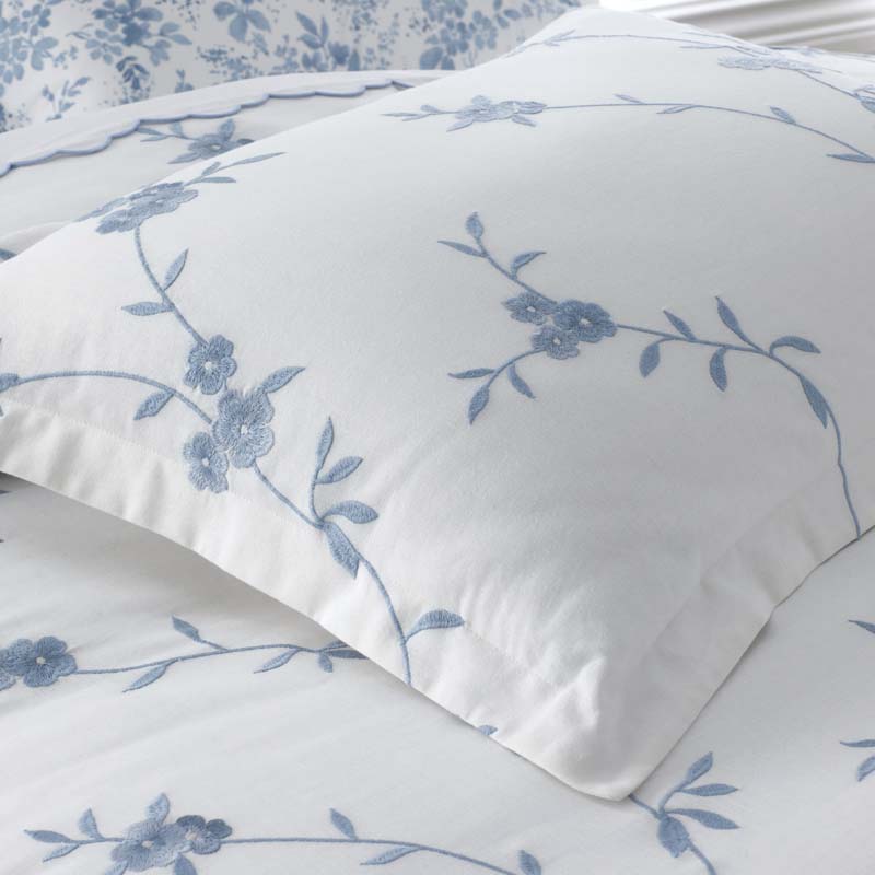 Brinda Floral Duvet Cover - White, Twin/Twin XL