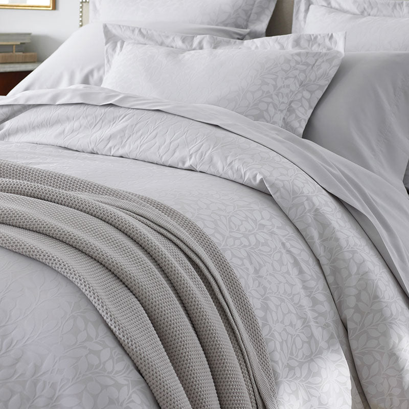 Jacquard Leaf Yarn-Dyed Premium Smooth Supima® Cotton Wrinkle-Free Sateen Flat Bed Sheet - Light Gray, Twin/Twin XL