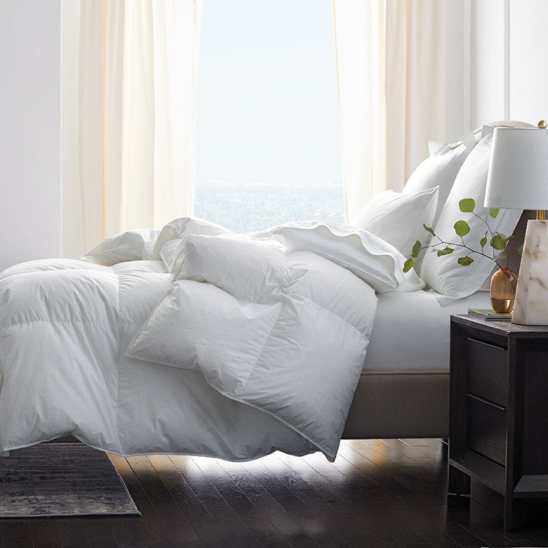 Luxurious Imperial German Batiste Down Comforter - White, King/Cal King