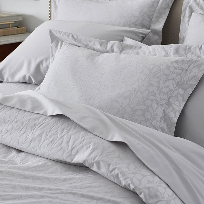 Jacquard Leaf Yarn-Dyed Premium Smooth Supima® Cotton Wrinkle-Free Sateen Duvet Cover - Light Gray, Full/Queen