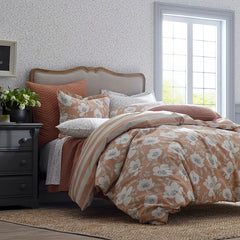 Ava Removable Wallpaper - Ditsy Floral Clay, Roll