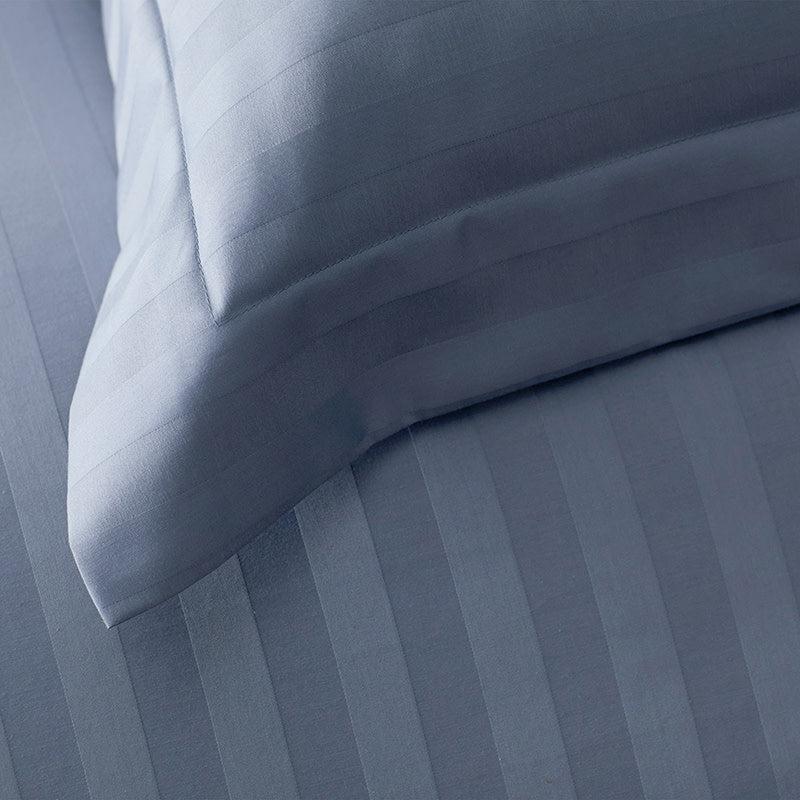 Dobby Stripe Classic Smooth Wrinkle-Free Sateen Bed Duvet Cover - White, Full/Queen