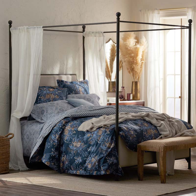Antara Reversible Premium Smooth Sateen Duvet Cover - Navy, Full/Queen