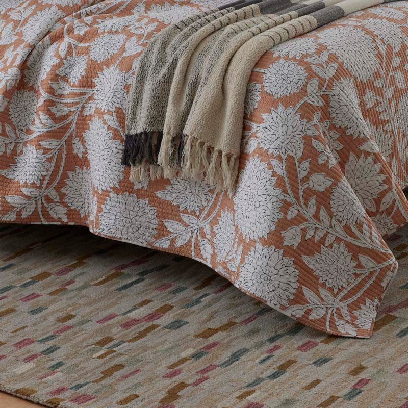 Ashmore Hand Hooked Wool Rug - Beige, 5' x 8'