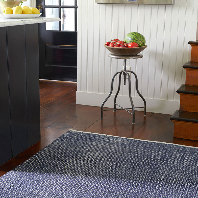 Herringbone Handwoven Cotton Rug - Navy, 5' x 8'