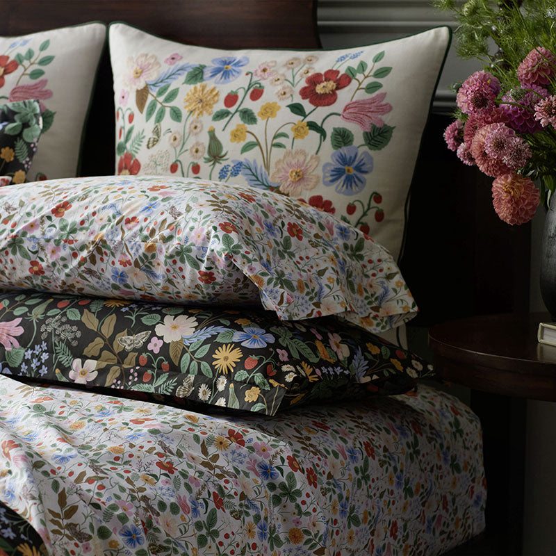 Strawberry Fields Classic Cool Cotton Percale Flat Bed Sheet - White Multi, Twin/Twin XL