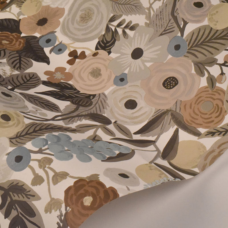 Garden Party Traditional Wallpaper - Linen Multi, Roll