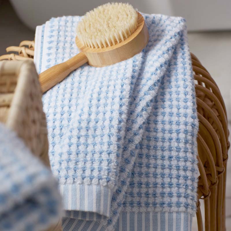 Textured Dot Bath Towel - Blue