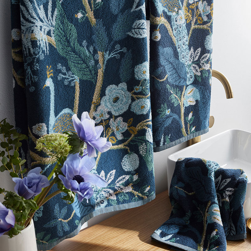 Jacquard Bath Towel - Peacock