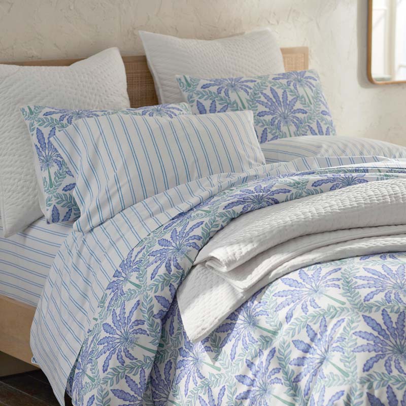Blossoms and Stripes Classic Cool Cotton Percale Bed Sheet Set - Squiggle Stripe, Queen