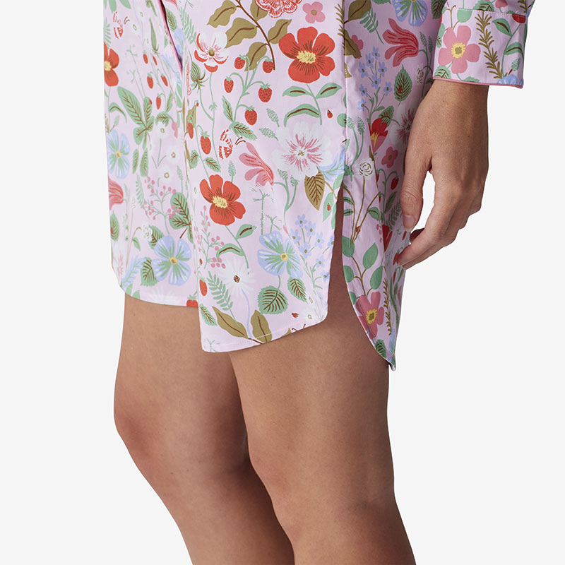 Poplin Women's Nightshirt - Strawberry Fields, M