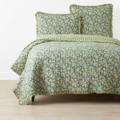 Suhana Reversible Ruffle Quilt - Green, Full/Queen