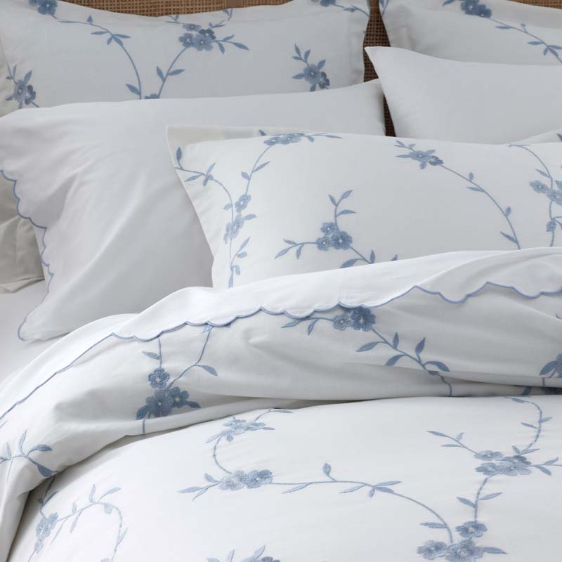 Brinda Floral Duvet Cover - White, Twin/Twin XL