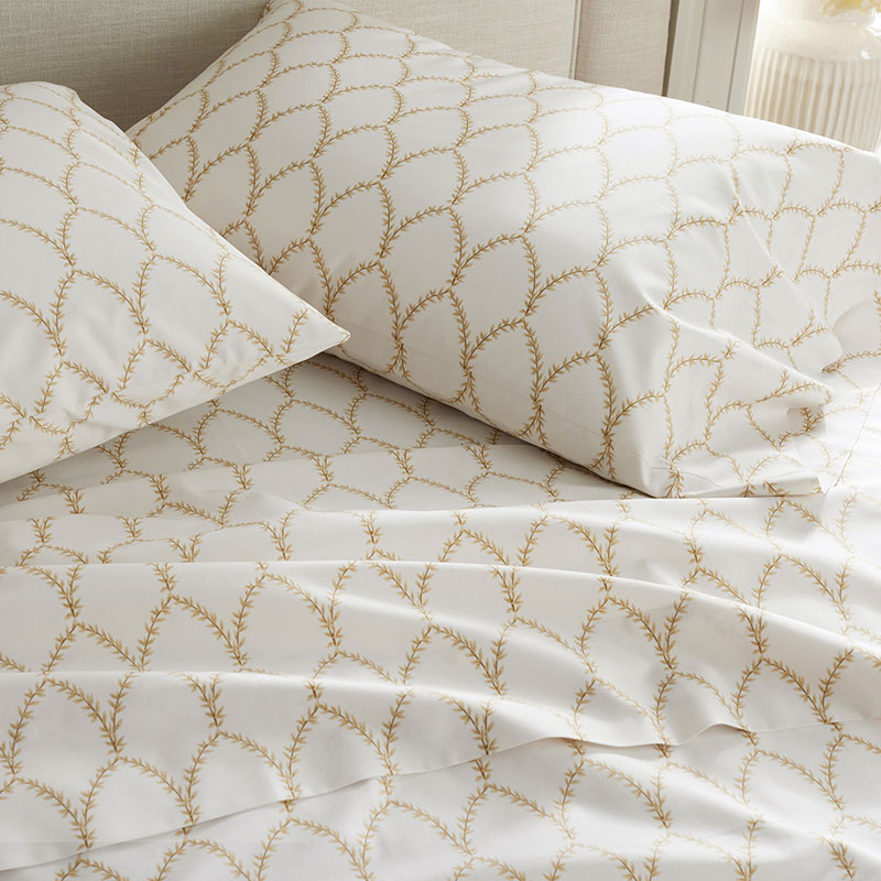 Laurel Classic Smooth Sateen Pillowcase Set - Gold, King