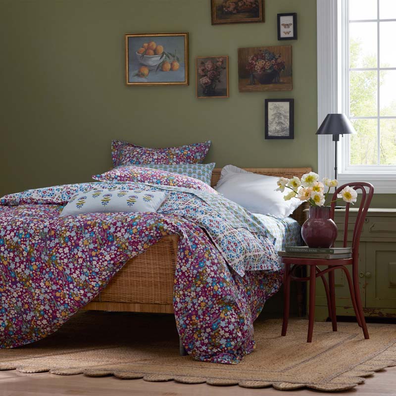 Idril Butti Decorative Lumbar Pillow Cover - Multi