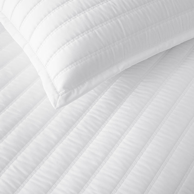 Premium Smooth Wrinkle-Free Sateen Quilted Coverlet - White, Full