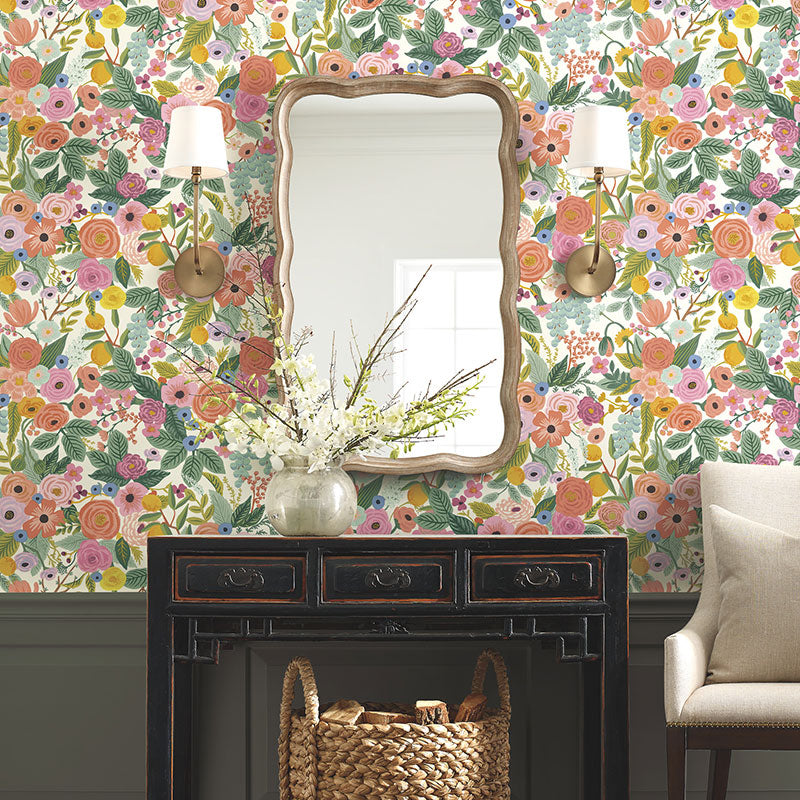 Garden Party Traditional Wallpaper - Rose Multi, Swatch