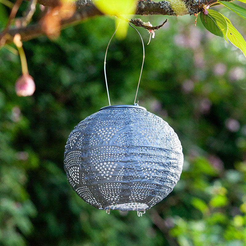 Soji™ Stella Globe Solar Outdoor Lantern, 8"