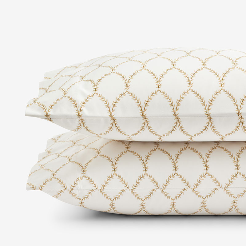 Laurel Classic Smooth Sateen Pillowcase Set - Gold, Standard
