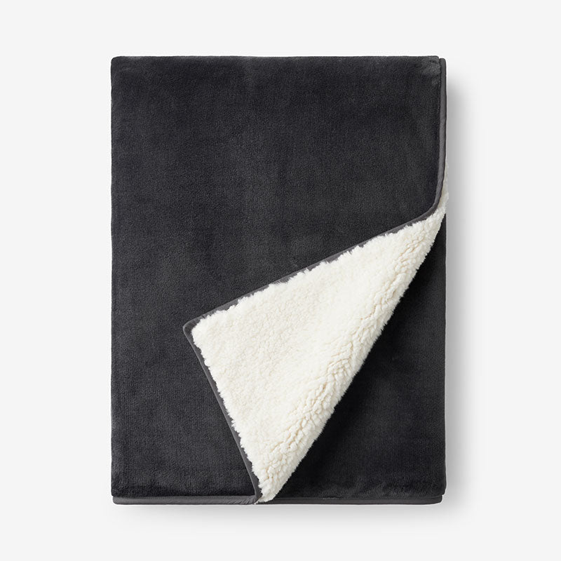 Sherpa Waterproof Blanket - Dark Gray