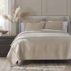 Tinsley Leaf Quilt - Beige Tan, Full/Queen