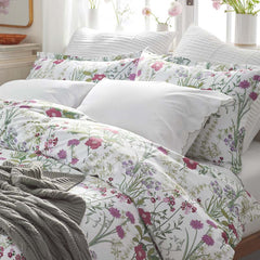 Bloom Meadow Classic Smooth Sateen Comforter - White Multi, Full/Queen