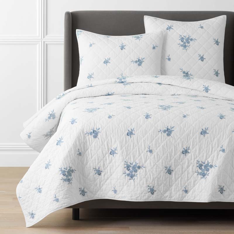 Brinda Floral Quilt - White, Twin/Twin XL