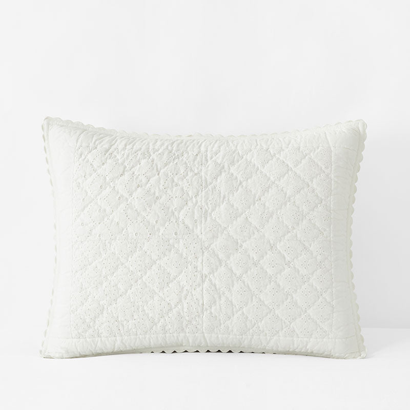 Vintage Eyelet Quilted Sham - White, Standard