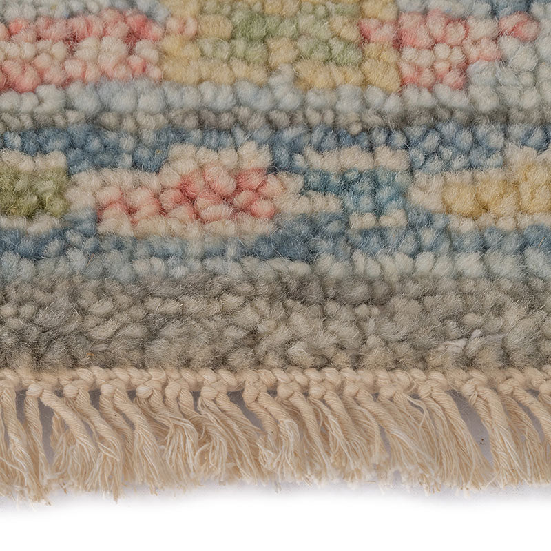 Hand Knotted Traditional Wool Rug - Silver, 3' x 5'