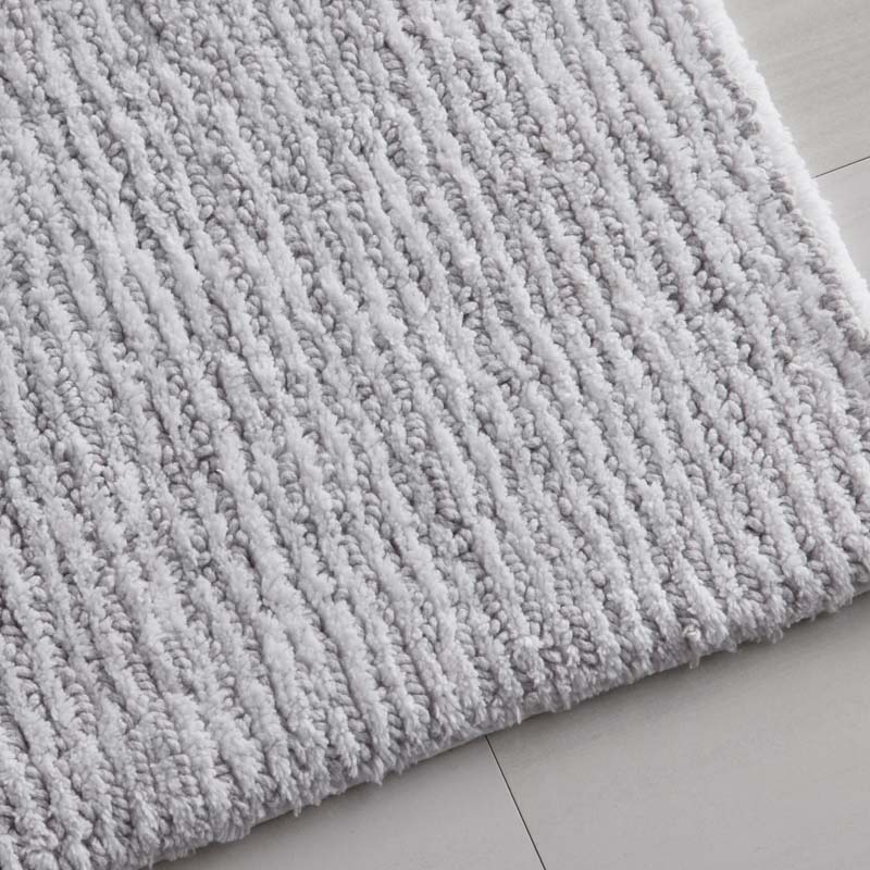 Thin Stripe Bath Rug - Silver, 17 in. x 24 in.