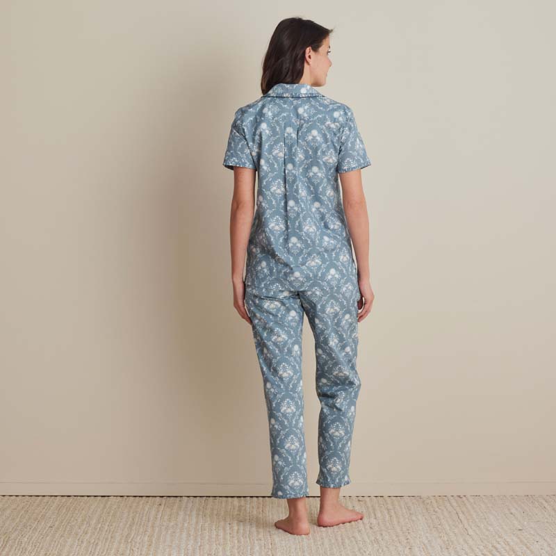 Printed Poplin Women's Short Sleeve Button-Down Pajama Set - Floral Spray, M