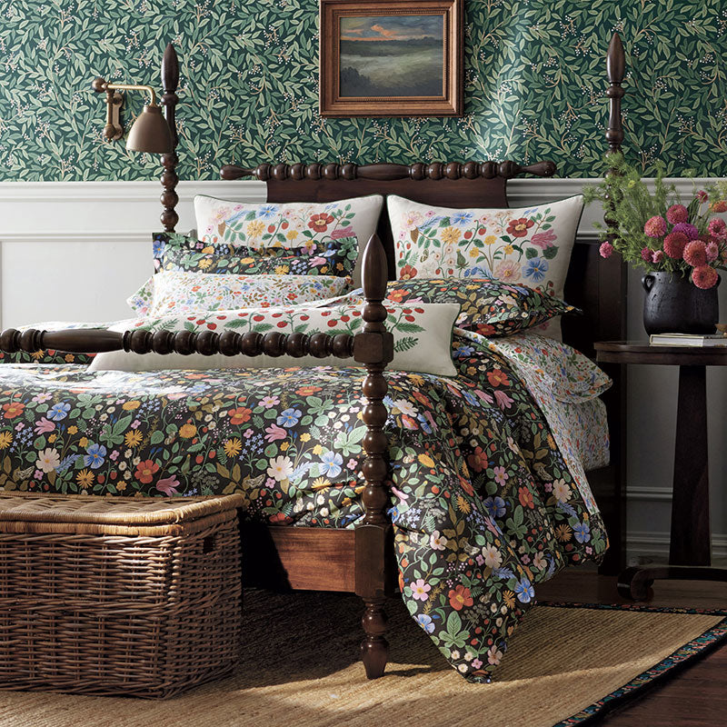 Strawberry Fields Classic Cool Cotton Percale Flat Bed Sheet - White Multi, King/Cal. King