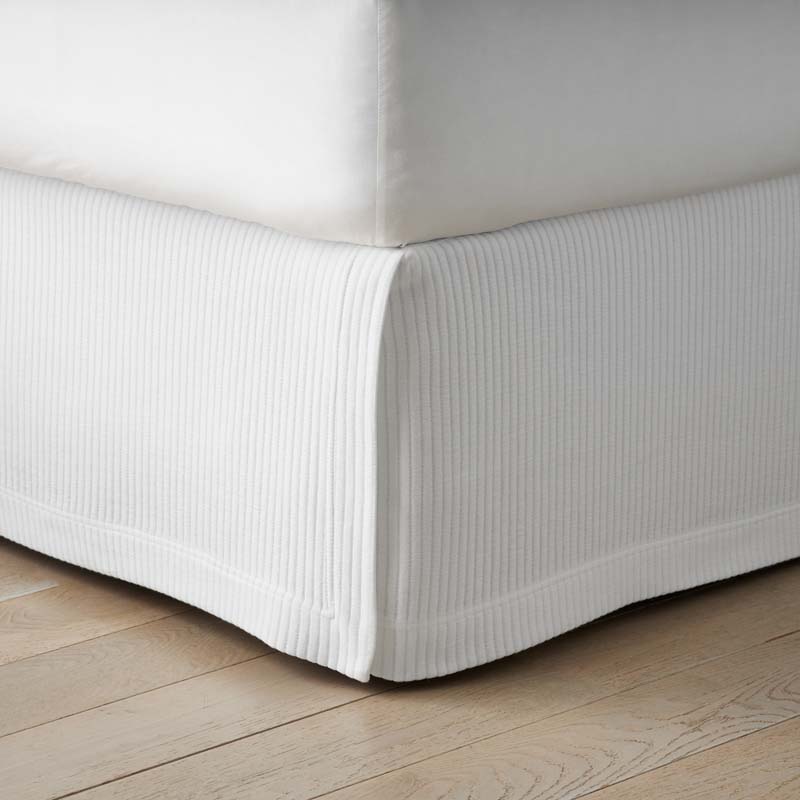 Matelassé 18 in. Bed Skirt - Vertical Stripe White, Full