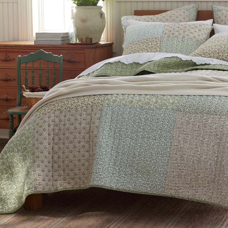 Megara Patchwork Quilted Sham - Green, King