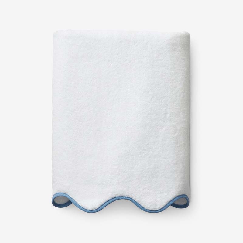 Scalloped Edge Bath Towel - Light Blue
