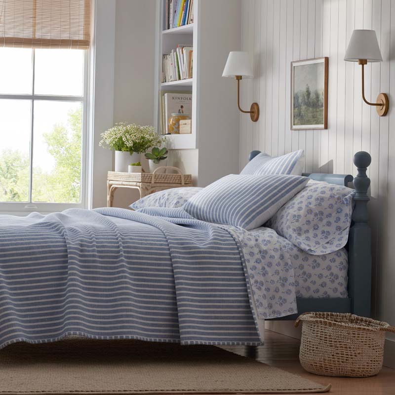 Isadora Classic Cool Cotton Percale Bed Sheet Set - Flower, Twin