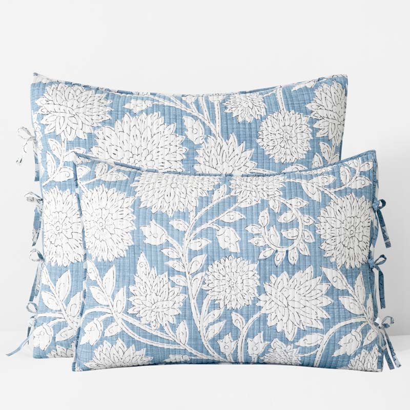 Feliciana Chrysanthemum Reversible Quilted Sham - Blue, Standard