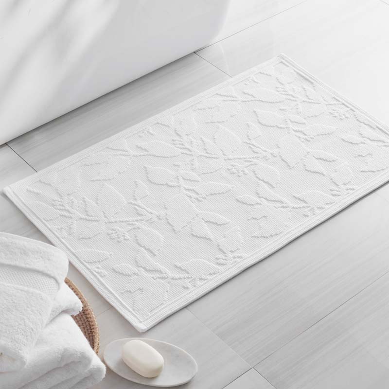 Flatwoven Textured Bath Mat - Leaves, 21 in. x 34 in.