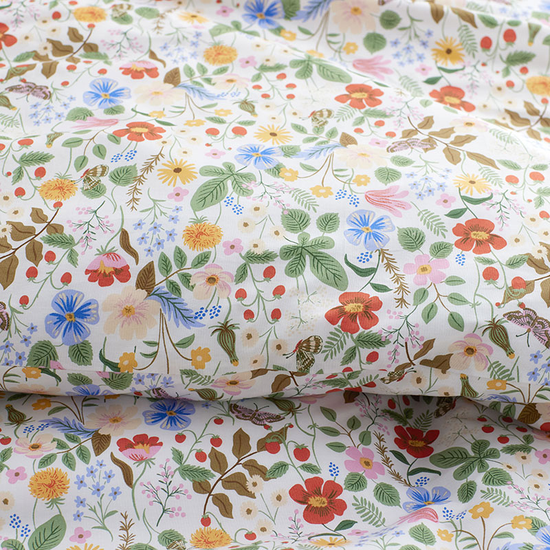 Strawberry Fields Classic Cool Cotton Percale Comforter - White Multi, Full/Queen