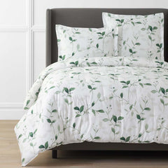 Botanic Meadow Premium Smooth Wrinkle-Free Sateen Comforter - Evergreen, King/Cal. King