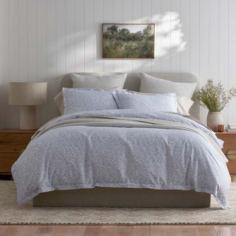 Whispering Petal Classic Smooth Sateen Flat Bed Sheet - Lilac, Twin/Twin XL