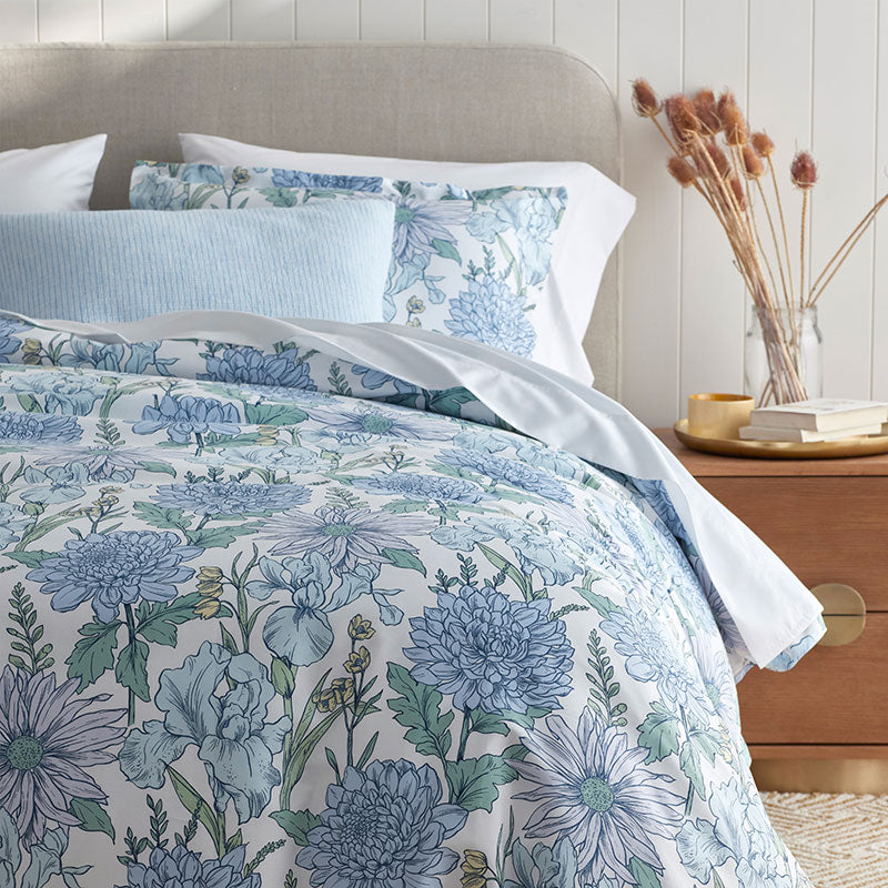 Garden Bliss Classic Smooth Sateen Flat Bed Sheet - Blue Multi, Full
